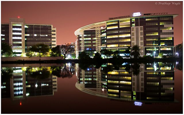 File:Bhagmane Tech Park.jpg