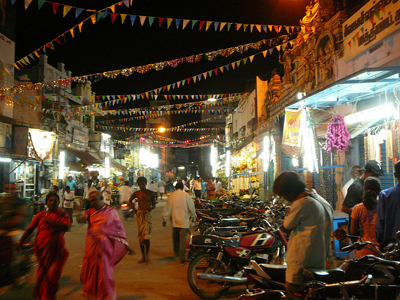 File:Busy Street, Sivakasi.jpg