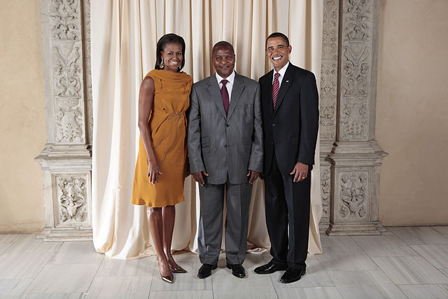 File:Faustin Touadera with Obamas.jpg