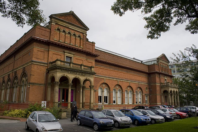 File:Salford museum and art gallery.jpg