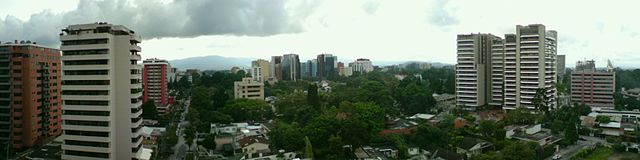 File:Panoramica de zona 10.JPG