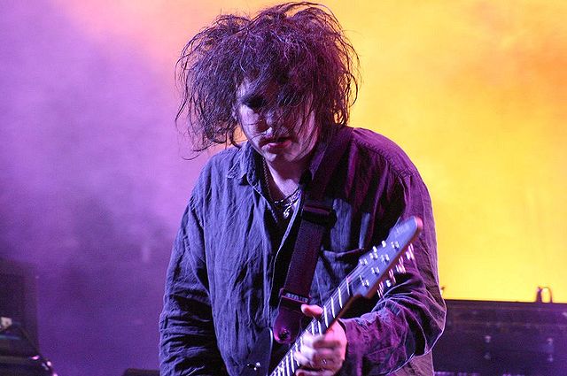 File:Robertsmith.jpg