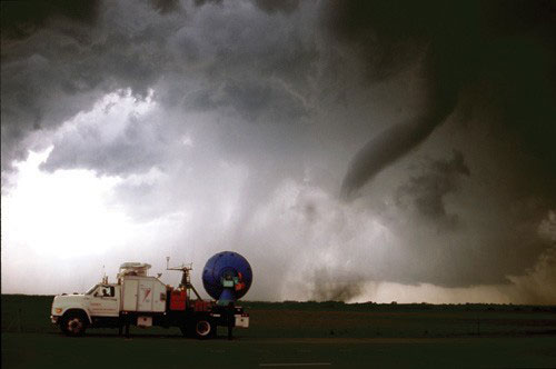 File:Tornado with DOW.jpg