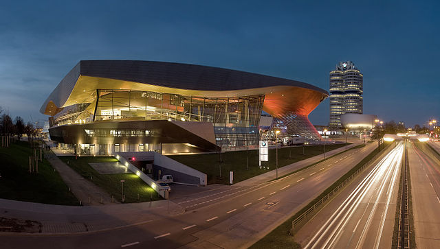 File:BMW Welt Night.jpg
