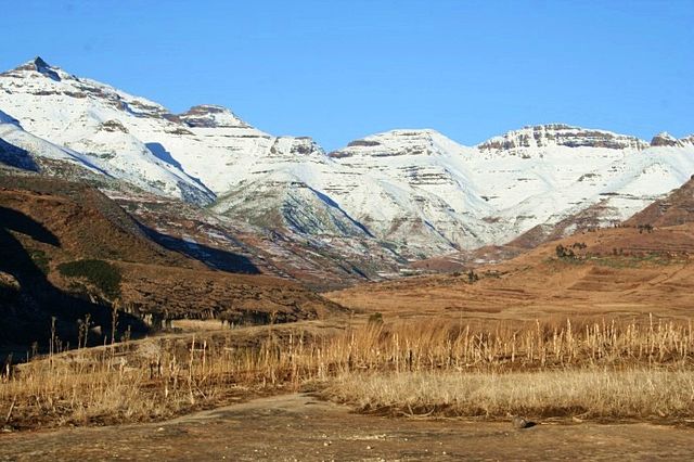 File:Maluti.jpg