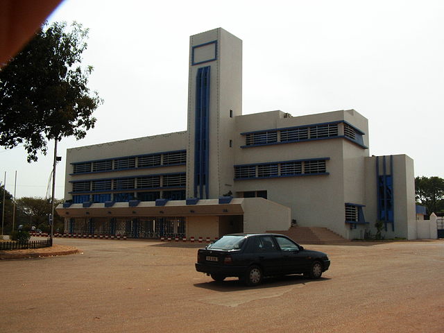 File:BoboDioulasso-TownHall.JPG