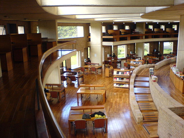 File:Biblioteca Ernesto Guhl, Universidad Nacional, Bogotá.JPG
