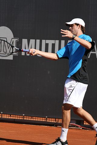 File:Mike Bryan at the 2009 Mutua Madrileña Madrid Open 01.jpg
