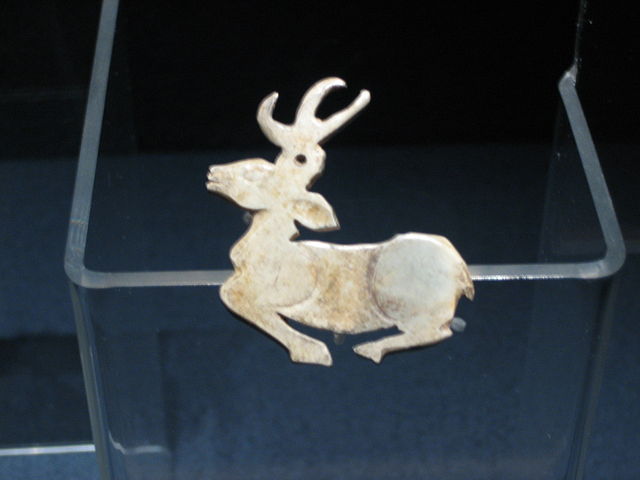 File:Jade deer.jpg